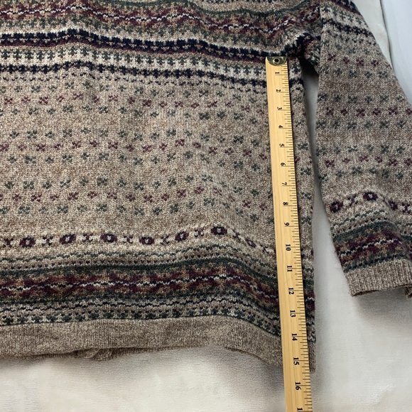 Women's 100% Wool Patterned Cardigan Sweater - Picture 11 of 16